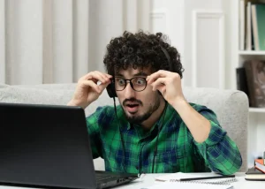 Dlaczego warto wybrać agencję z krótkim okresem wypowiedzenia umowy by nie dać się zaskoczyć?